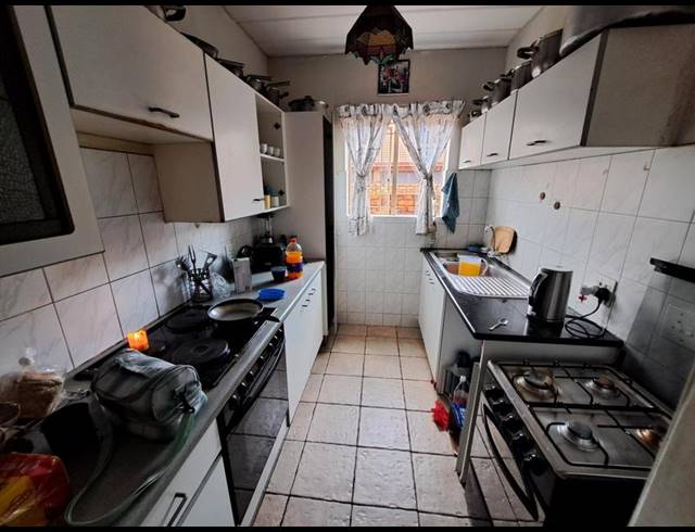 3 BEDROOM PROPERTY TO RENT IN CENTURION CENTRAL